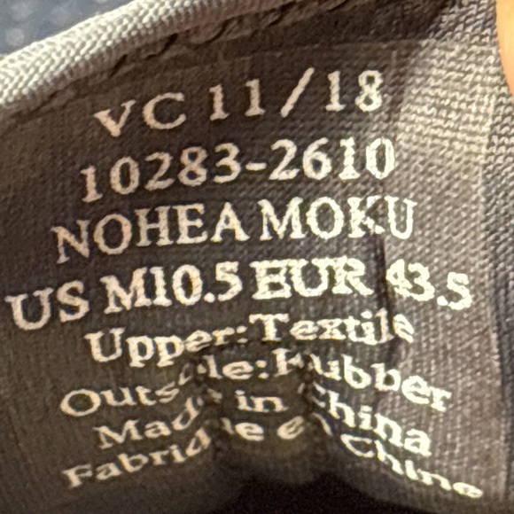 OluKai Nohea Moku Men’s Blue/Charcoal Lightweight Mesh No Tie Sz 10.5 🧡 - Picture 9 of 11